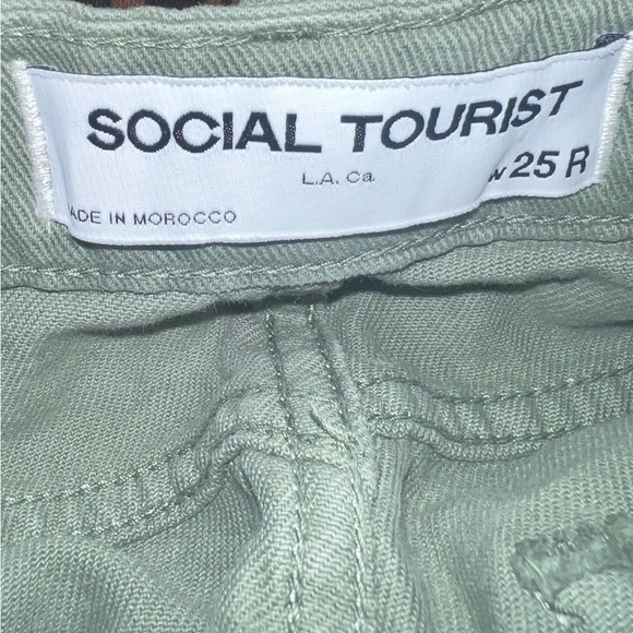 social tourist- Green ultra high rise jeans - Picture 6 of 6